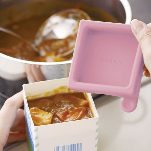 KAI Milk Carton Silicone Lid Dishwasher Safe KAI KITCHEN DH8168