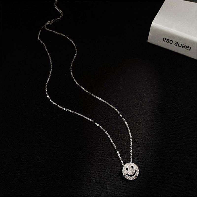 Trendy Zircon Smile Face Necklace: Women's Clavicle Chain with Hip Hop Korean-Japanese Design