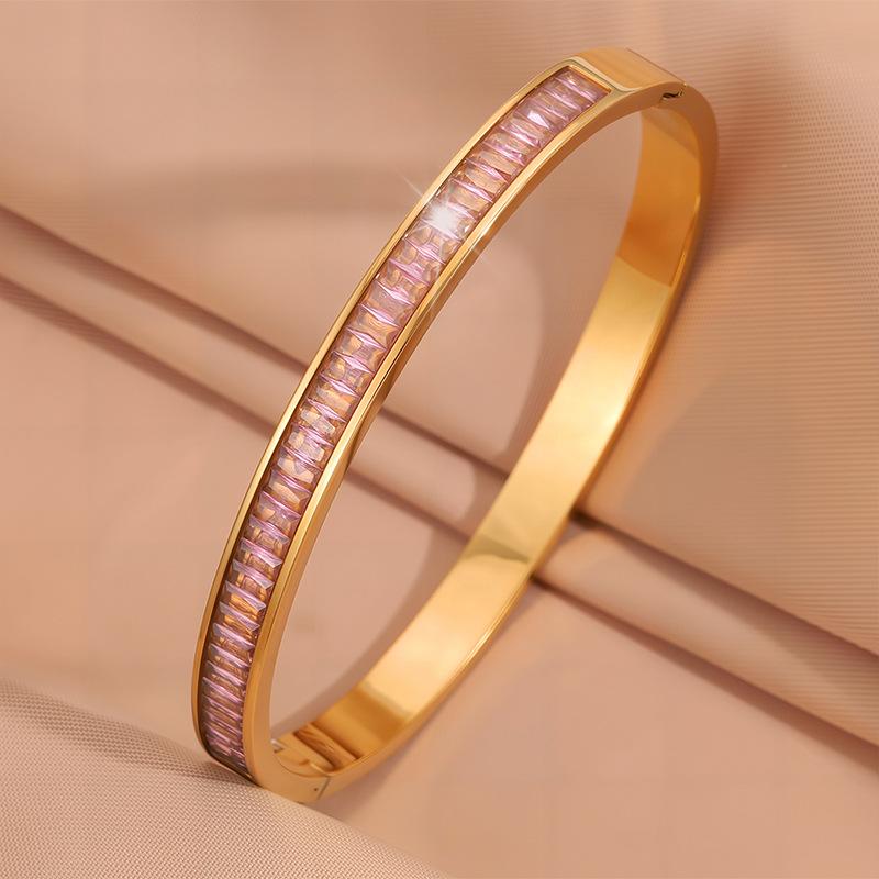  hot-selling light luxury Gypsy pink diamond titanium steel  women do not fade simple design row diamond arm ring