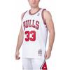 Mitchell & Ness Chicago Bulls Home 1997 98 Scottie Pippen Swingman Jersey SMJYAC18054-CBUWHIT97SPI