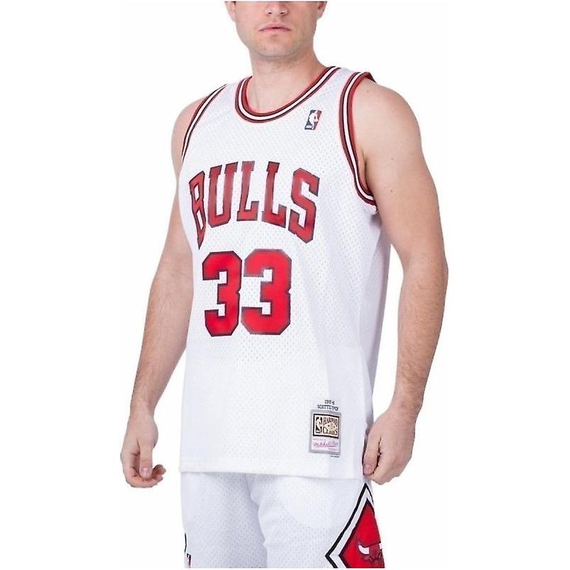 Mitchell & Ness Chicago Bulls Home 1997 98 Scottie Pippen Swingman Jersey SMJYAC18054-CBUWHIT97SPI