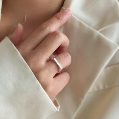 Bague Unisexe Vintage Couleur Pure Acier Titane Poli Surface Plate Style Simple Lustre Multi