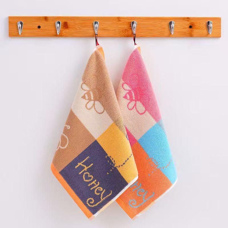 Premium A-Class Pure Cotton Towel - Thick, Soft, and Highly Absorbent Adult Washcloth 35x35 cm