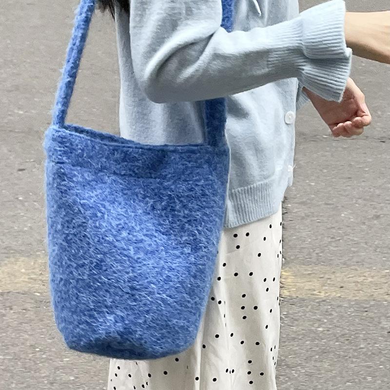 

Casual Commuting Versatile Women s Crossbody Bags Large Capacity Ladies Shoulder Bucket Bag Solid Color Female Shopping Tote синий