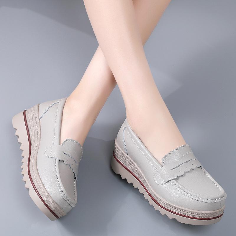 Large Size Genuine Leather Thick Sole Sponge Cake Women s Shoes Korean Style Versatile Set of Heeled Casual Women s Singles Shoes 35 4134₽