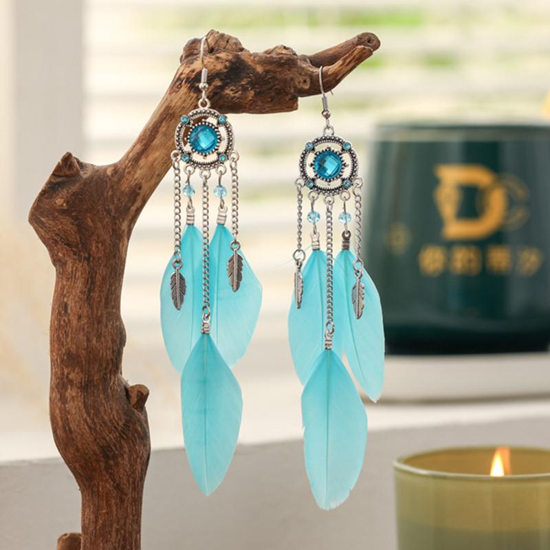 New Vintage Round Rhinestone Feather Earrings for Women Ethnic Elegant Long Drop Earring Wedding Vacation Female Jewelry