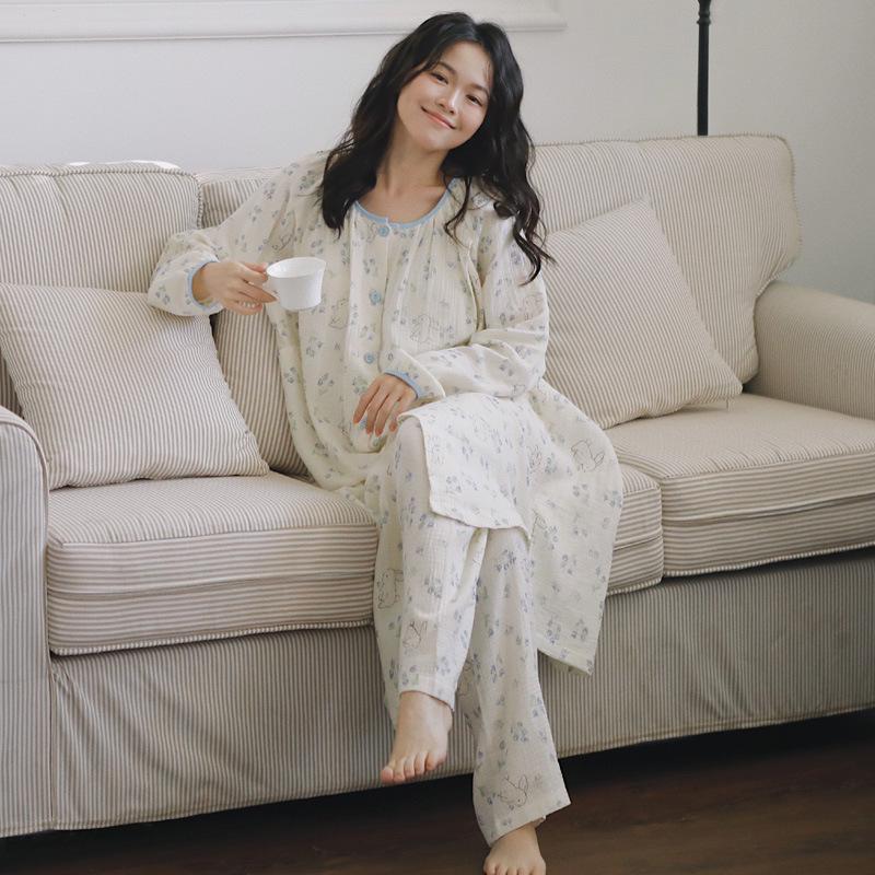 Umstandskleid aus reiner Baumwolle mit Brustpolstern - Leichter Frühlings-/Sommer-Postpartum-Still-Bademantel