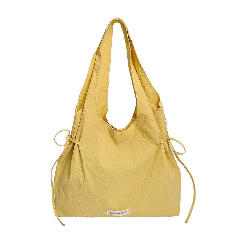 Minimalist Nylon Hobo Bag for Women Casual Everyday Use Large Capacity Shoulder Tote Bag Soft Fabric Fashion Design