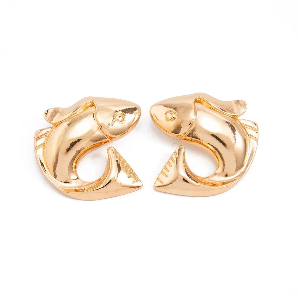 2027 New Fashion Punk Trendy Metal Fish Stud Earrings for Women Creative Vintage Gold Color Piercing Ear Accessories Jewelry
