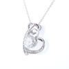 Exquisite necklace with heart-shaped pendant, "embrace of mother and child" jewelry, elegant accessories for women on mother's day