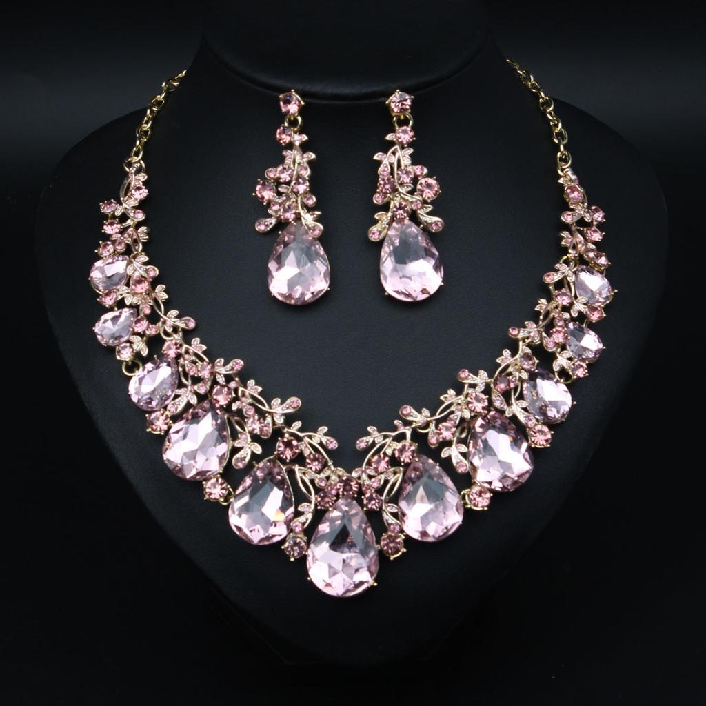 2026 European and American Fashion Temperament Versatile Gem Necklace Earrings Set Bridal Ball Dress Accessories