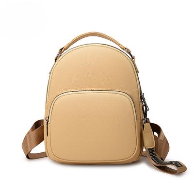 Casual Women's Soft Leather Backpack Fashionable Riveted Fresh Backpack and Schoolbag