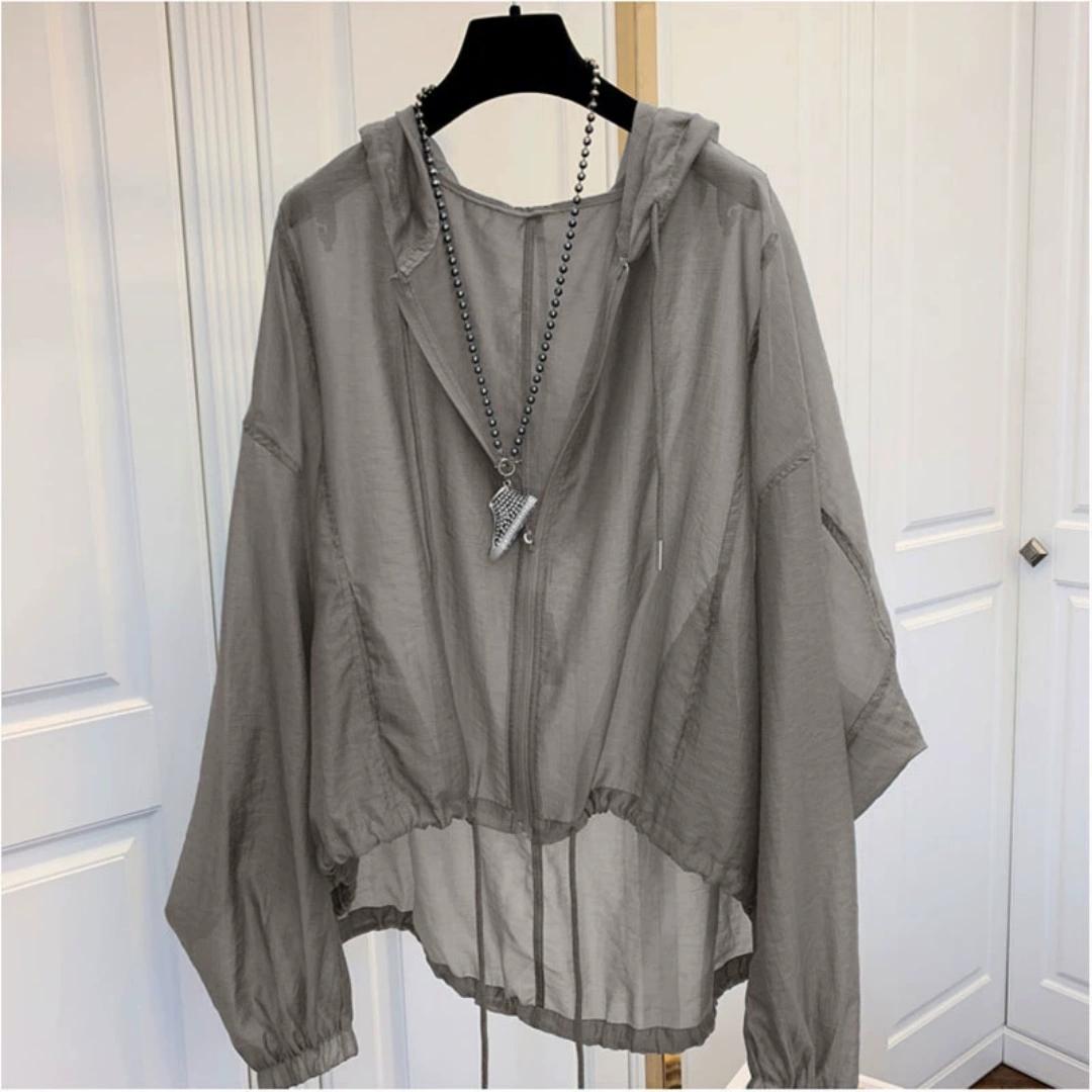 

Summer Ice Silk Lightweight Sunscreen Clothing Women s Lightweight Jacket Loose Sunscreen Shirt Hooded Top Women XXXL сірий