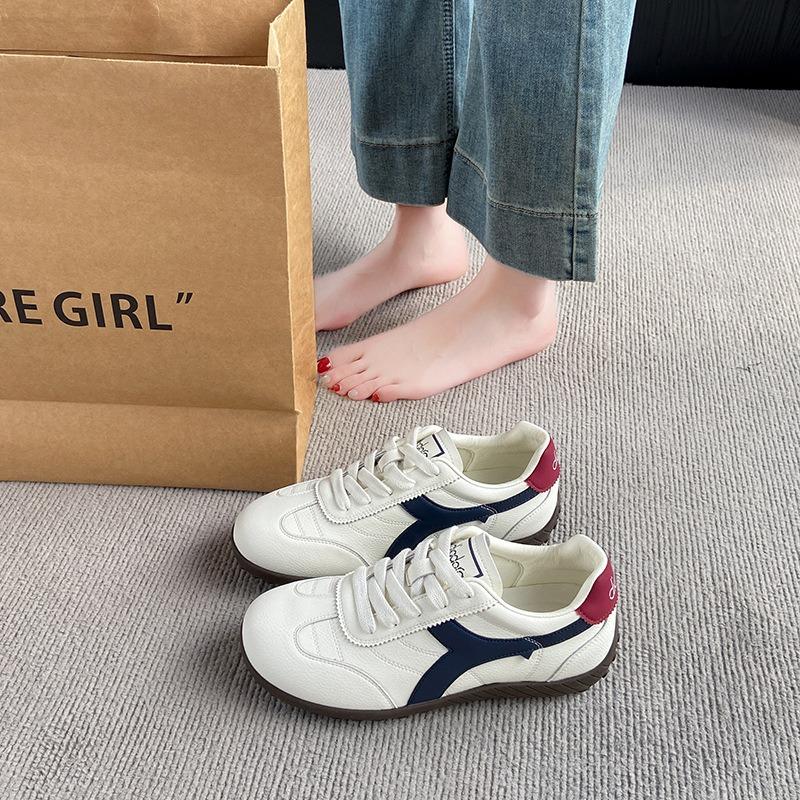 New Summer Light and Breathable Heightened Thick Soft Sole Casual Sports Shoes Women's