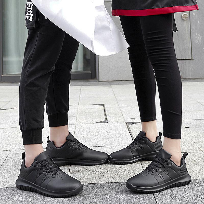 Chef's Shoes Four Seasons Couples Casual Light Non-slip Oil-proof Waterproof Work Shoes Men and Women Plus Size Chef Work Shoes