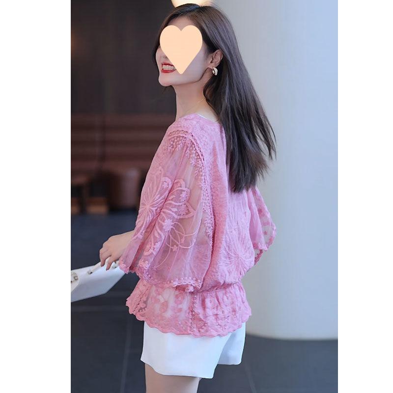 Flower Half Sleeve Shirt Women Elegant Fashion Chiffon Blouse Summer Cotton Edge Lace O Neck Loose Shirt
