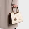 Versatile Portable Fashion Women'S Shoulder Messenger Bag Big Bag Summer