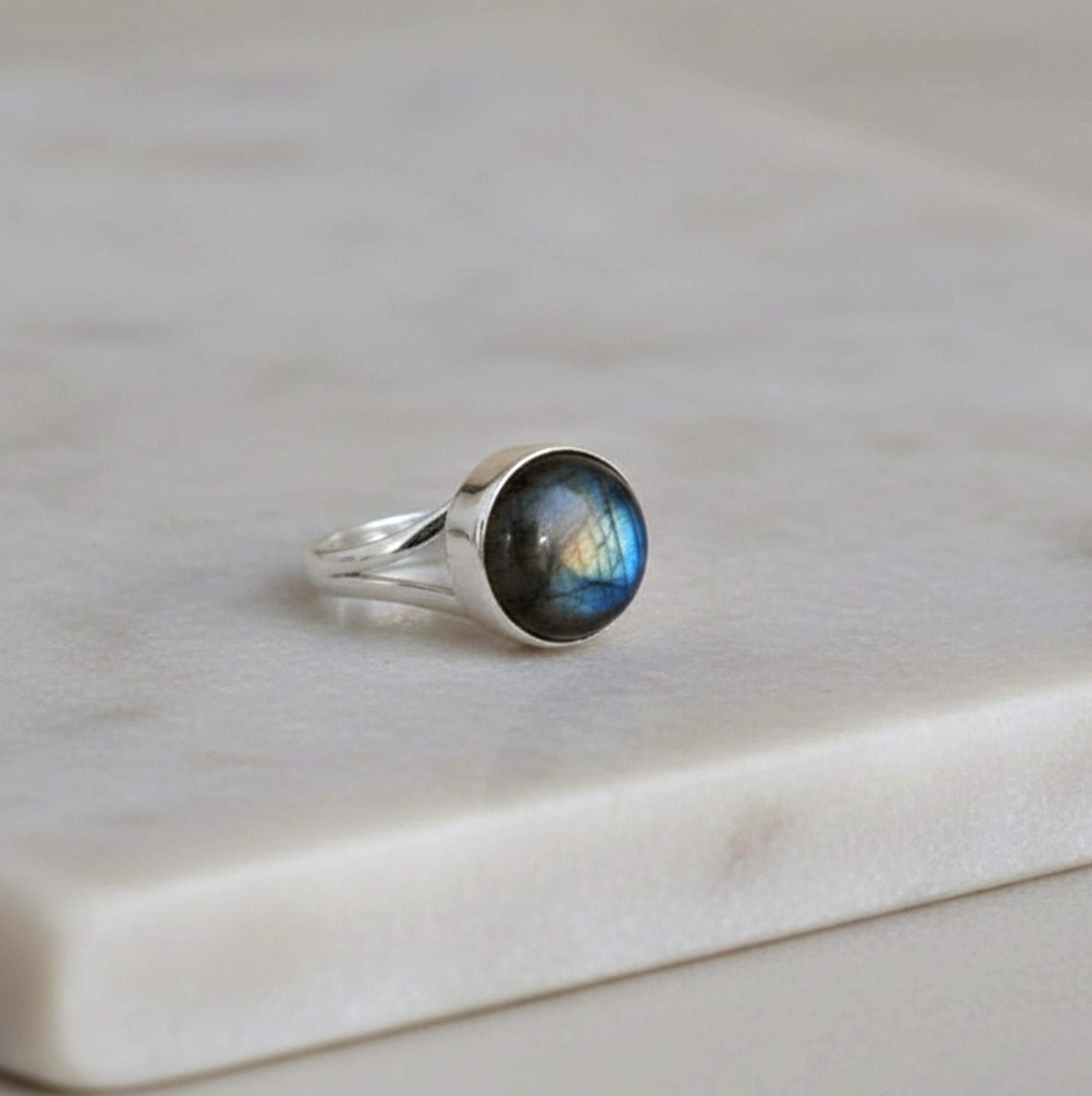 Blue Labradorite Round Statement Ring, 925 Sterling Silver Jewelry, Minimalist Handmade Boho Ring 4 серебряный