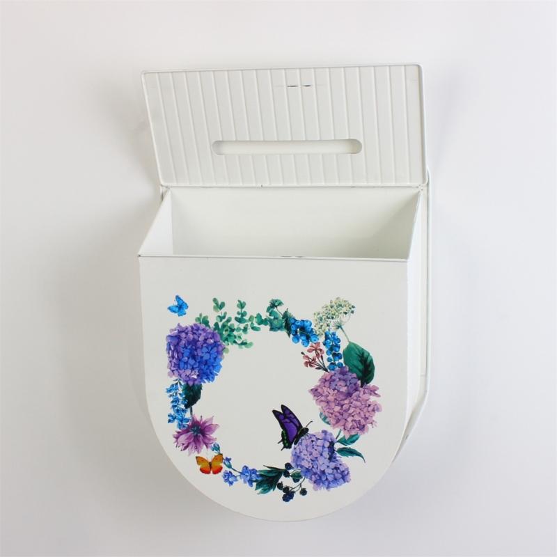 Wall Mounted European Styles Mailbox Durability Iron Construction For Patios Yard And Porch Decoration