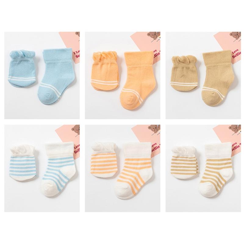 4 Pairs/Set Baby Gloves Socks Bundle 0-3 Months Anti Scratch Soft Mittens Newborn Set Elastic Stockings for Baby Gift