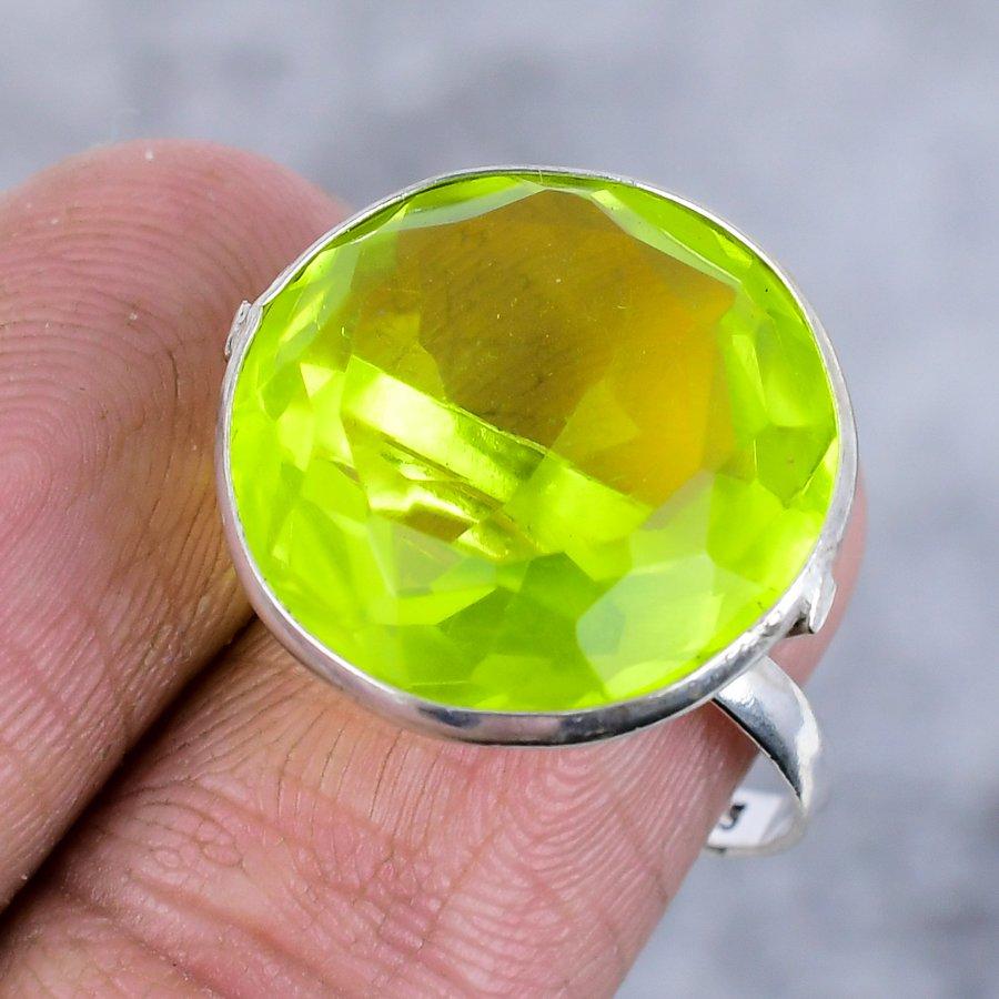 Peridot Gemstone 925 Sterling Silver Jewelry Ring Size 8.5