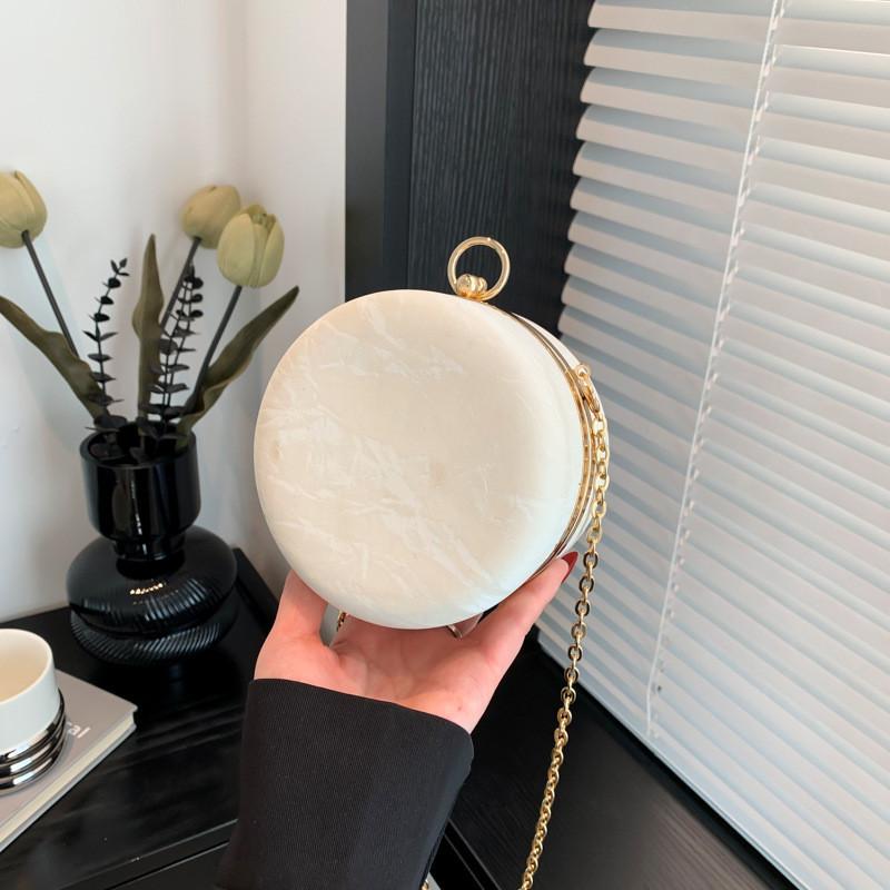 Chic Round Chain Shoulder Bag For Women 2024 Spring Trendy Small Purse