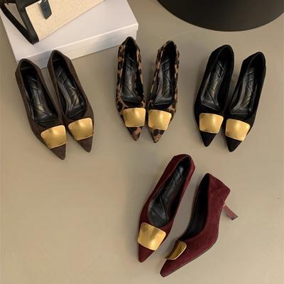 Sapatos sociais de bico fino femininos salto fino estampa de leopardo 2025 primavera e outono novo temperamento lantejoulas fivela quadrada camurça saltos altos