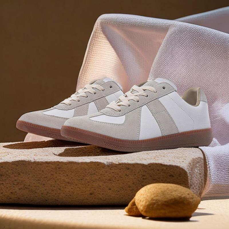 Herrskor Koreansk version av förtjockade bomullsskor plus sammet varma damskor förhöjda tjocksulade pappa-skor halkfria