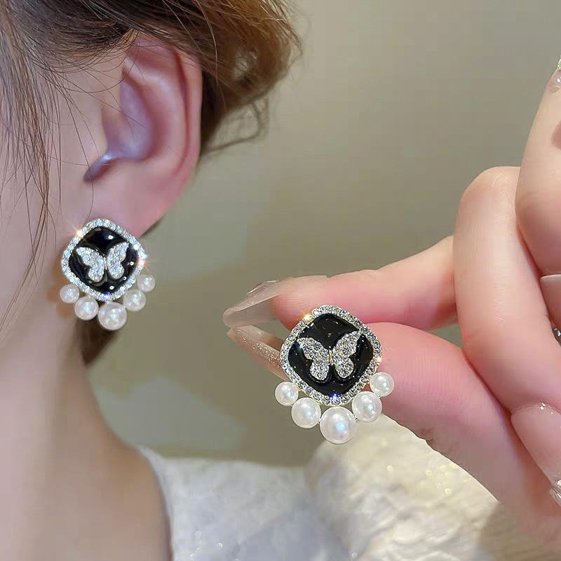 

Серьги-бабочки из серебра 925 пробы с жемчугом и жемчугом, женские роскошные серьги в стиле ретро со стразами, нишевые дизайнерские серьги с темпераментом