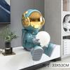 Modern Art Home Decoration Astronaut Statue With Lamp Fashion Sculpture Creative Living Room Desktop Decor Resin Crafts Gift