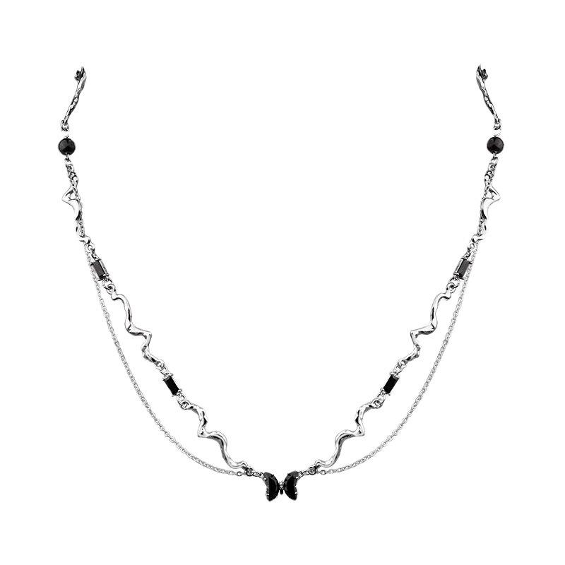 BLINGBAY Collier Pendentif Femme Double Couche Papillon Noir Collier Léger Luxe Hot Girl Clavicule Chaîne Chandail Chaîne Accessoires Bijoux Cadeau