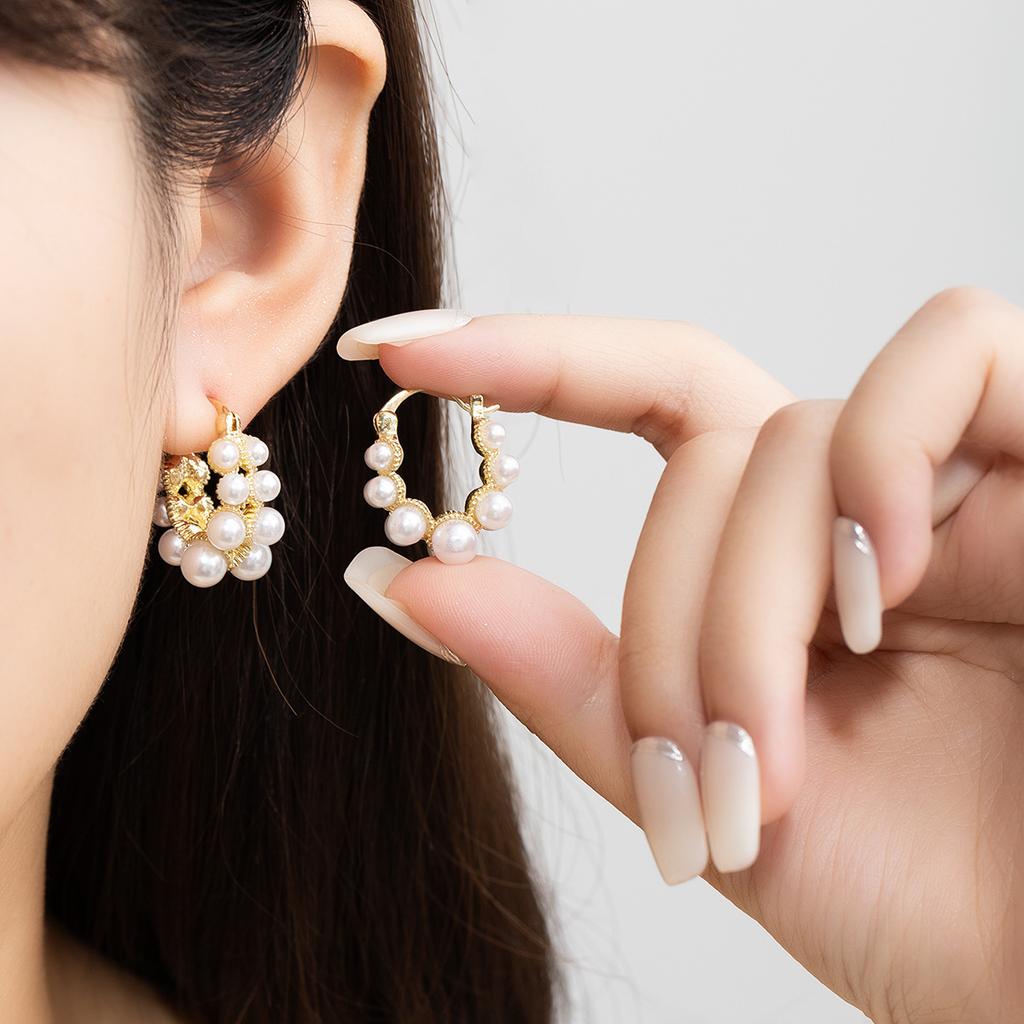 French Light Luxury Double-Row Circle Pearl Earrings, High-End Celebrity Simple Stud Earrings, Exquisite Temperament Earrings