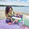 DISNEY BABY -PETITE SIRENE- Rehausseur de chaise pliable, nomade, de voyage, Léger et facile a nettoyer, Sac de transport inclus