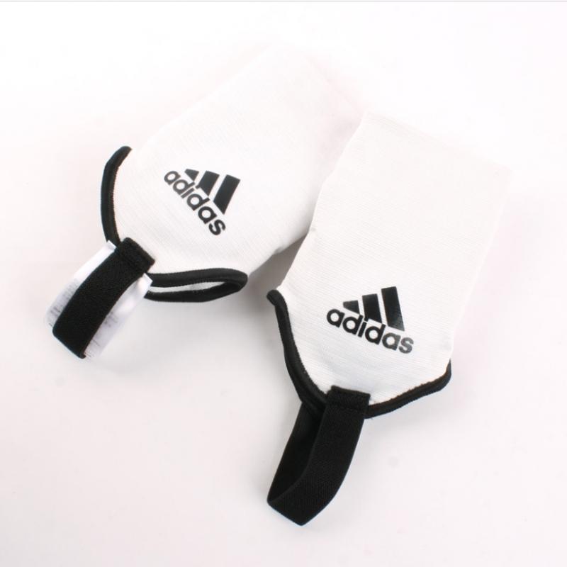 Adidas Jalgpalli pahkluukaitse säärekaitse Futsal 651879 pahkluu