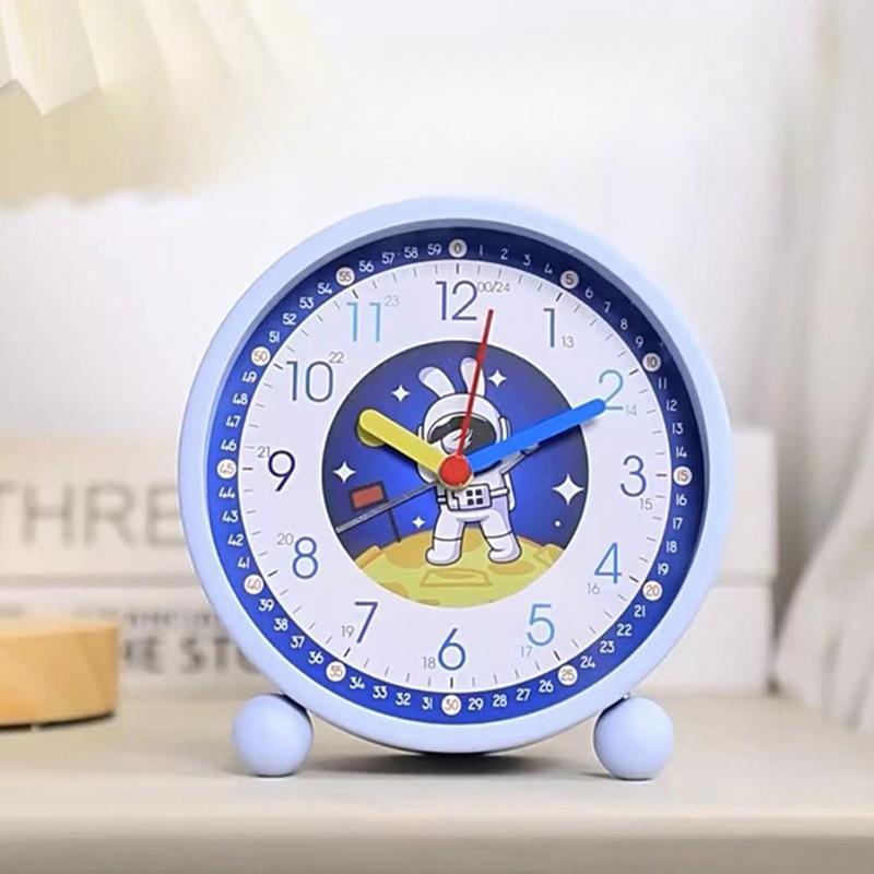 Early Childhood Alarm Clock for Students Special Children's Time Management for Boys and Girls To Go To School. Metal Bedside Mute Clock