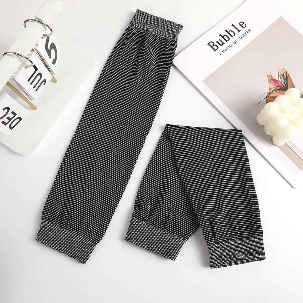 

1 пара удлиненных солнцезащитных рукавов, дышащие и удобные рукава, рабочие маслостойкие и водонепроницаемые накладки на руки