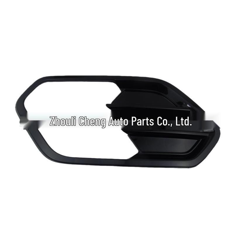 GV45-17K947AB fits 2017-2020 Ford Kuga fog light bezels, painted finish. Alternate: GV45-17K946AB.