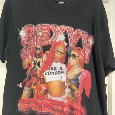 Sexyy Red Merch Never Worn T-Shirt Tour Concert Full Size S To 5XL BL679 Unisex T-Shirt