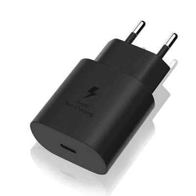 25W USB-C Fast Charger - E.F.Connection- Black - Compatible S9/S10/S22/S23 Ultra/S24/S25 - Secure Charging - 1 USB-C Port