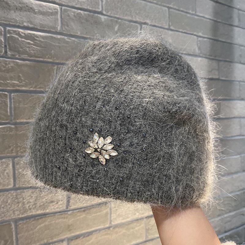 Chapeau tricoté en fourrure de lapin pour femme, mode automne et hiver, chapeau chaud épais, chapeau en laine polyvalent avec strass, protège-oreilles, chapeau de tête