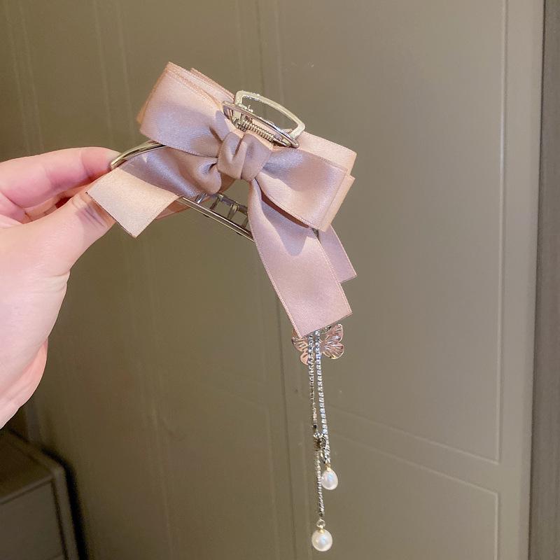 Utsøkt Super Fairy Bow Dusk Hårklør Hårtilbehør Metall Grip Clip Hår Clip Shark Clip på baksiden av hodet