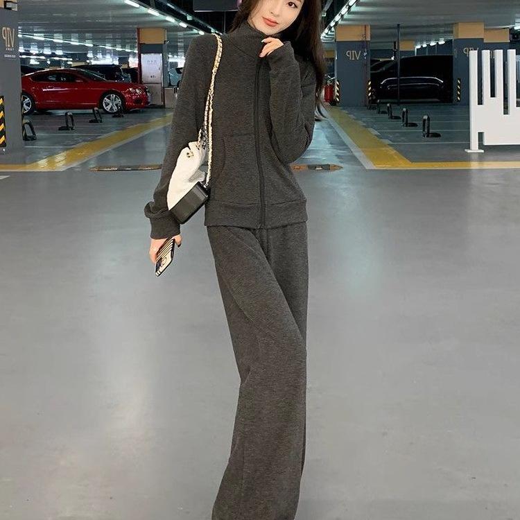 Korean Elegant Slimming Two-Piece Sportswear Set for Women - High Neck Cardigan Hoodie & Long Pants for Spring/Autumn.