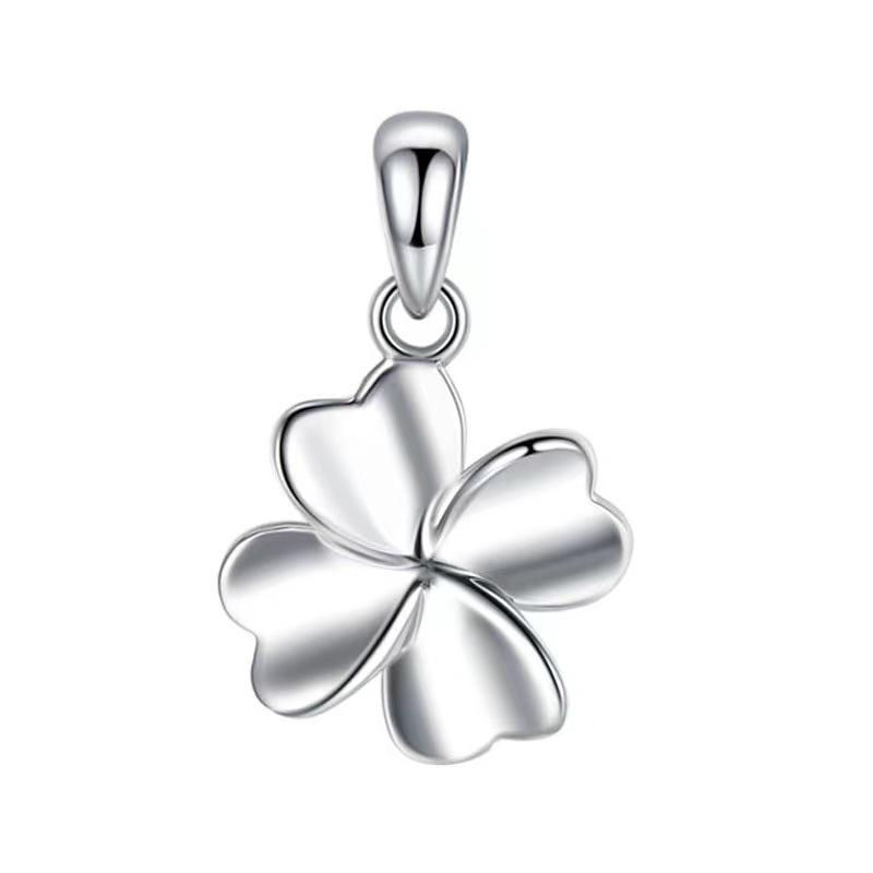 Sterling Silver Four-Leaf Clover Necklace for Women - Elegant Clavicle Chain Pendant, Perfect Valentine's Day Gift.
