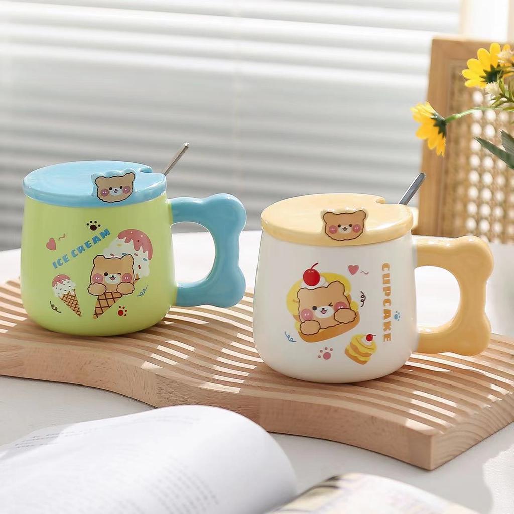 Tasses Céramiques Dessin Animé Mignonnes et Jolies Tasses Ours Tasses à Eau Ménagères pour Couple Tasses à Café avec Cuillères Couvertes Tasses à Lait