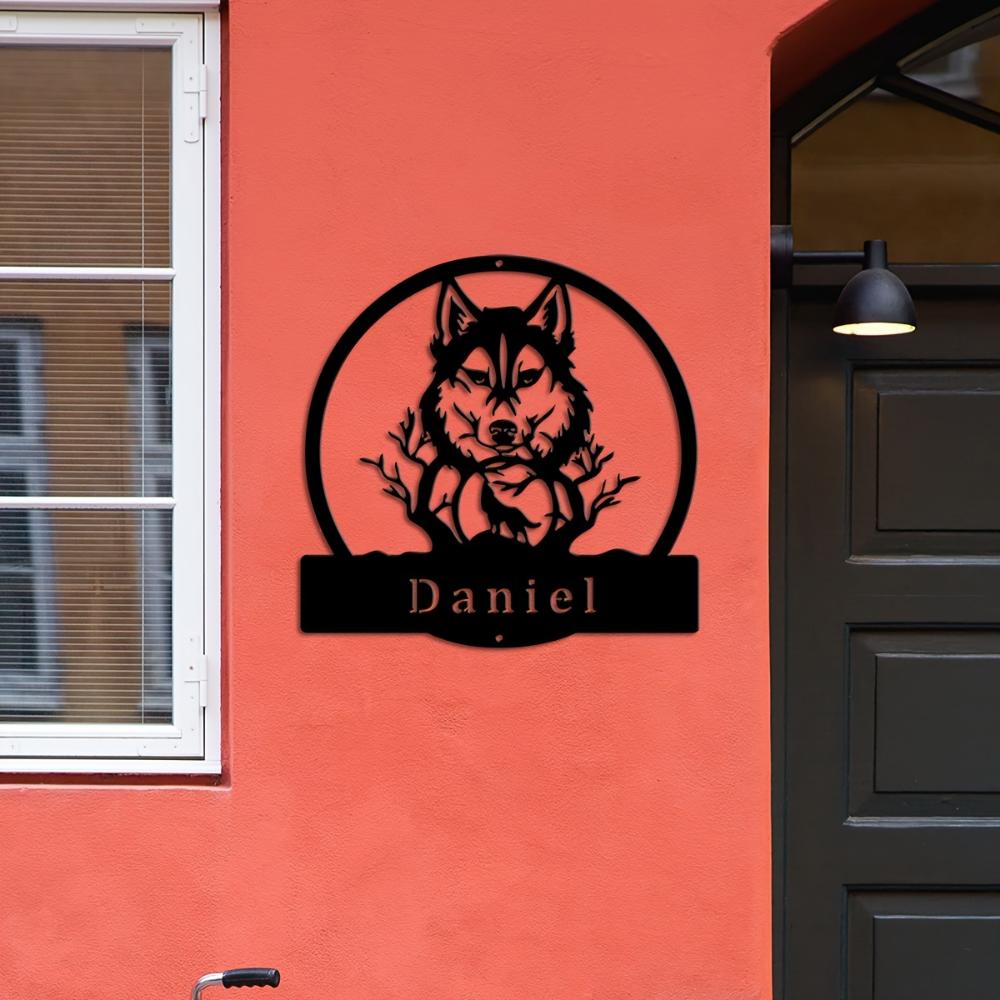 Vintage Wolf Metal Wall Art, Monogram Decor for Living Room Office Outdoor