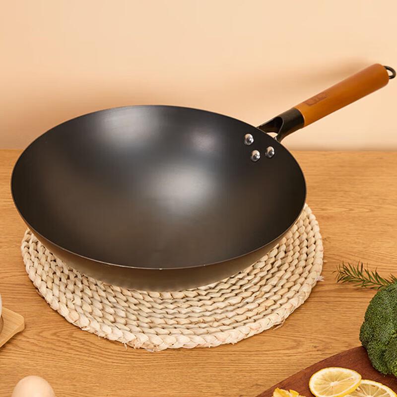 Zhang Xiao Quan Home Flavor Round Bottom Iron Wok