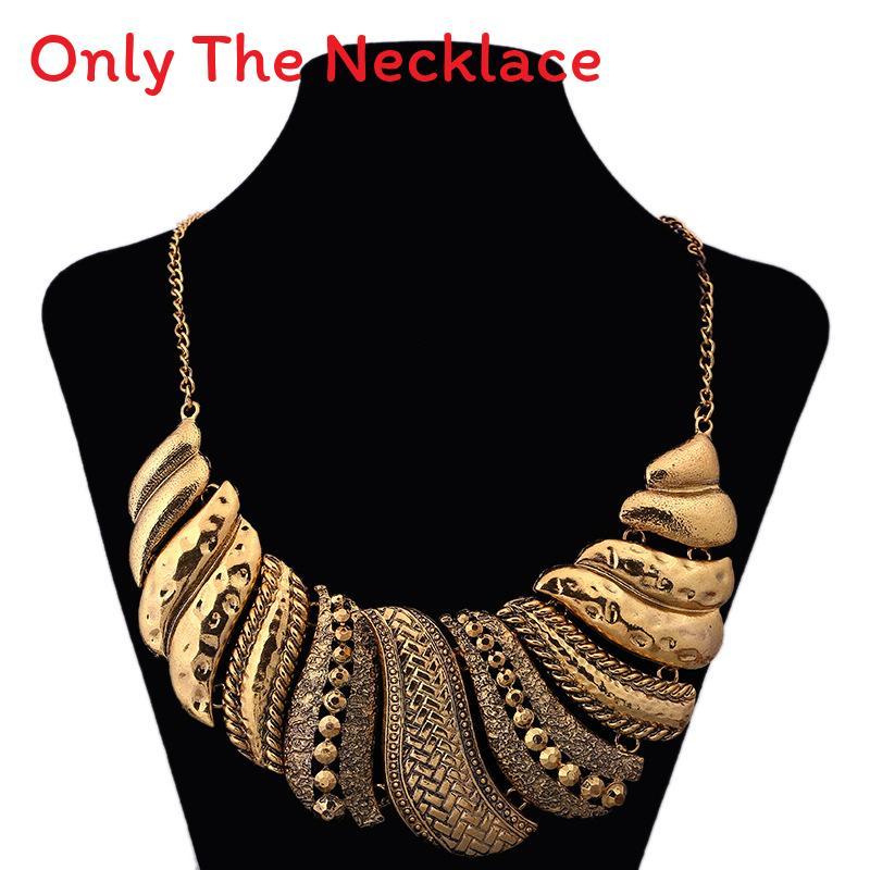 

Fashionable European Style Alloy Necklace With Floral Design For Gift And Travel Souvenirs золотий