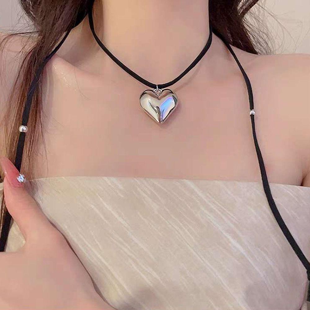 Gift Big Heart Pendant Metal Women Y2k Necklace Girl Choker Korean Style Necklace Fashion Jewelry