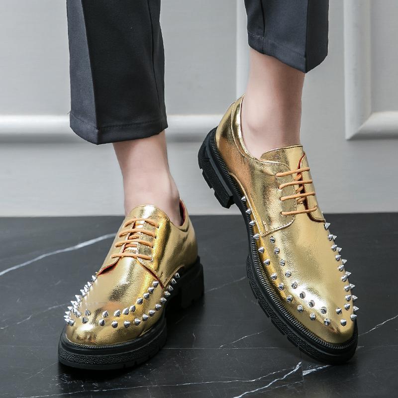 

Британский стиль ночной клуб заклепки остроносые кожаные туфли мужские кожаные туфли 44 серебряный