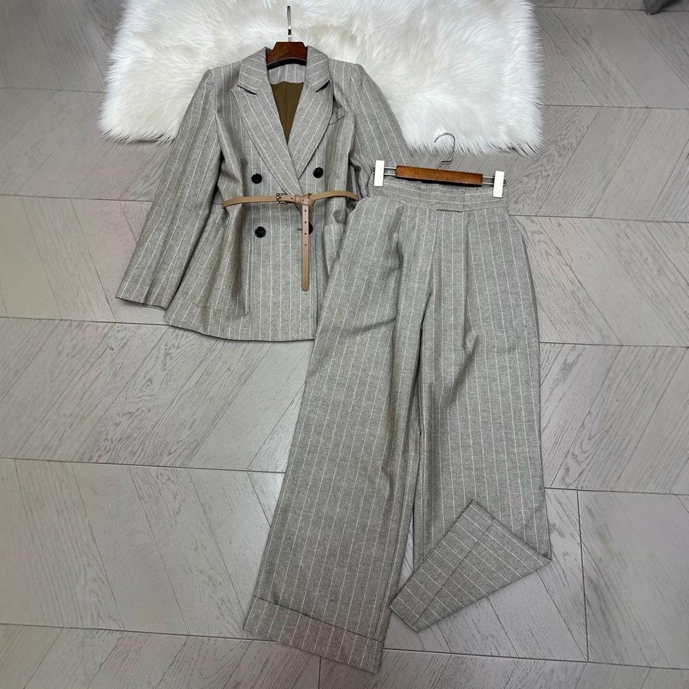 

Women s Fashionable Blazer & Trousers Suit Set 2026 Extra Large